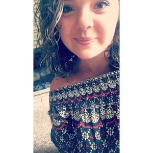 Meet your Posher, Ellie